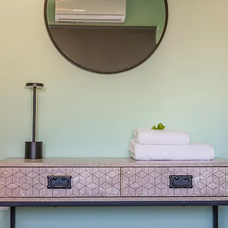 Isokratous Apartment